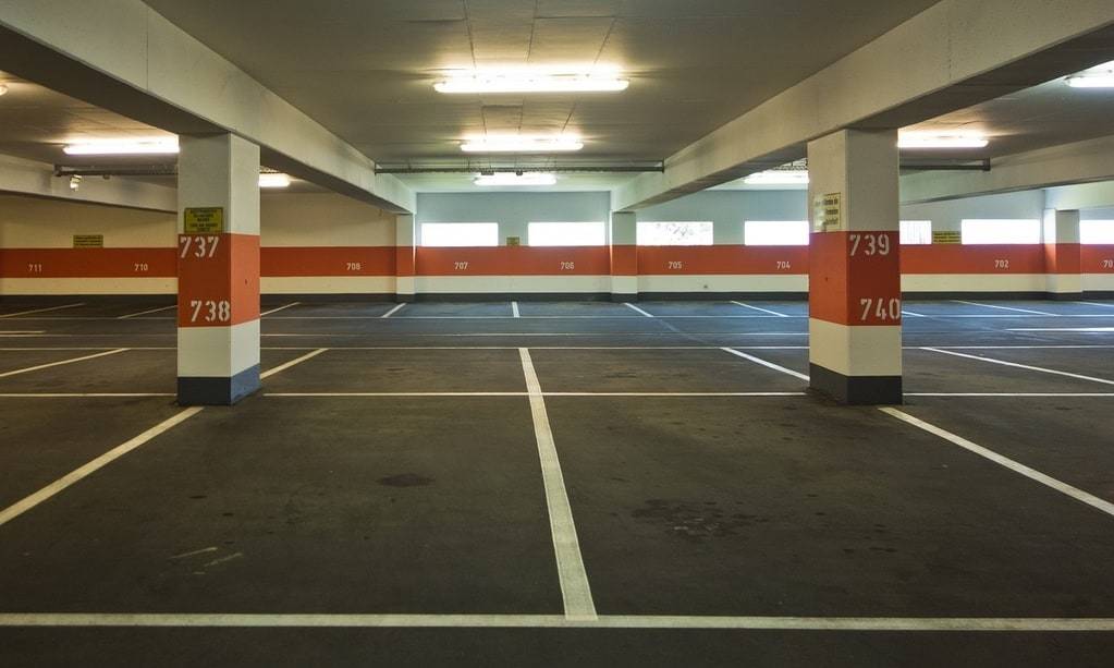 Les avantages de la résine de sol pour un garage ou un parking